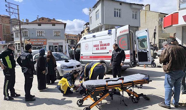 Otomobilin çarptığı yaya yaralandı