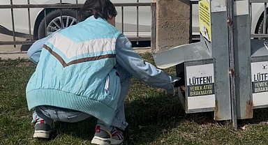 Özel öğrencilerden sokak hayvanlarına mama desteği