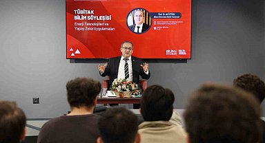 Öztürk "Yapay zeka her meslekte yeni bir dönem başlatıyor"