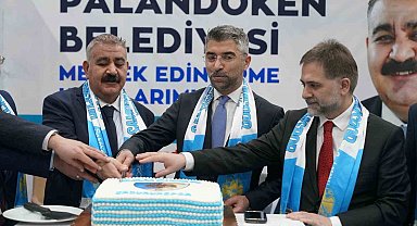 Palandöken Belediyesi'nden kariyer fuarında şampiyonluk coşkusu