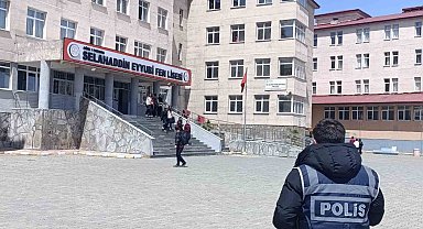 Patnos'ta okullarda güvenlik alarmı