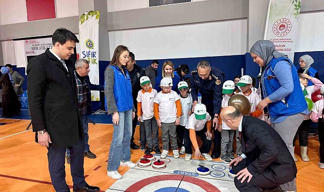 Pazaryeri'nde 'Uluslararası Sıfır Atık Günü' etkinliği