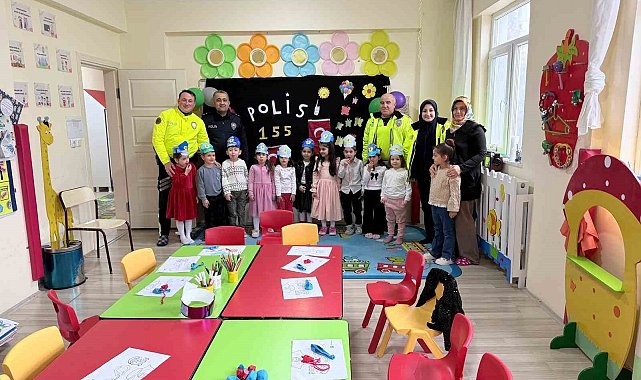 Polis Haftası'nı öğrencilerle kutladılar