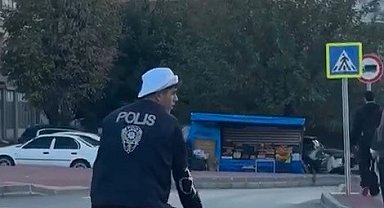 Polis yeleği giyip trafikte tehlikeli hareketler yaptı, cezadan kaçamadı