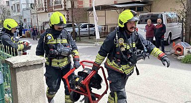 Prizde unutulan saç kurutma makinesi yangın çıkarttı, ekipler harekete geçti