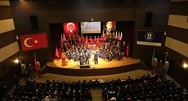 "İstiklale Giden Yolda Türkiye Şehitlerini Anıyor" programı Kütahya'da düzenlendi