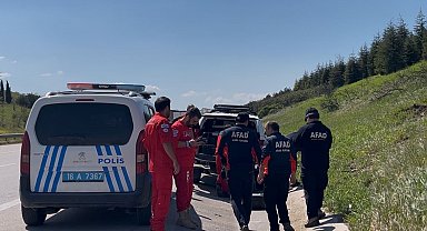 "Otoyola 5 yaşında çocuk bırakıldı" ihbarı ekipleri alarma geçirdi