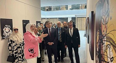 "What's In My Head" sergisi sanatseverlerle buluştu