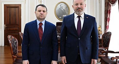 Rektör Kırışık'tan Adalet Bakanı Akın Gürlek'e ziyaret