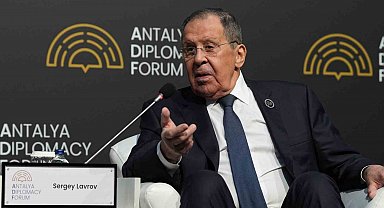Rusya Dışişleri Bakanı Lavrov: "Bu savaş Batı'nın Rusya'ya karşı Ukrayna eliyle yürüttüğü savaştır"