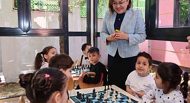 Şahin, "şehrim okulum" projesi kapsamında velilerle buluştu