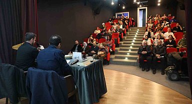 Şair Edip Cansever Ofis Sanat Merkezi'nde konuşuldu