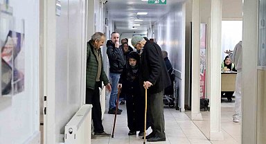 Sakarya'da 30 yıllık evli çiftlere ücretsiz sağlık taraması hizmeti