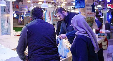 Sakarya'da sezonun son balıkları vatandaşla buluşuyor