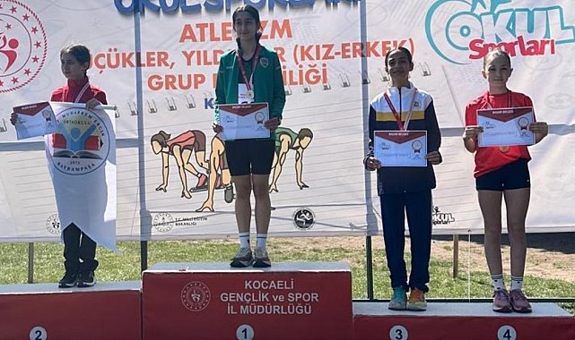 Sakaryalı atletler Bursa ve Kocaeli'den derecelerle döndü