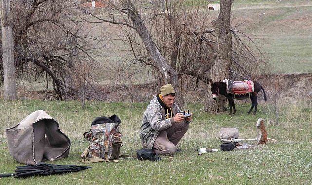 Saksağandan etkilendi, çobanlığı dijitalleştirdi, artık koyun sürüsünü dronle yönetiyor