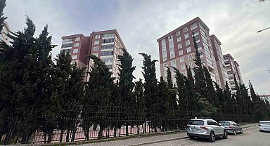 Saldırıyı gerçekleştiren öğrencinin ailesinin yaşadığı sitede sessizlik hakim