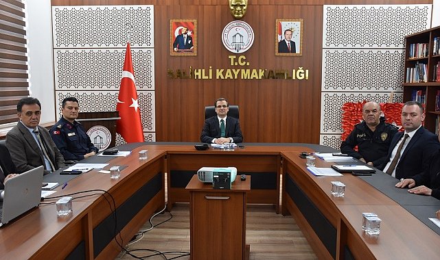 Salihli'de metruk binalara karşı güvenlik seferberliği