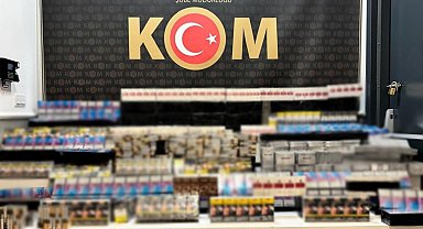 Saman yüklü tırlarda yaklaşık 5 bin paket kaçak sigara ele geçirildi