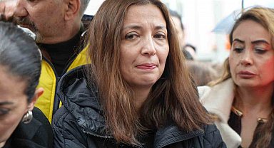 Samsun'da veli sınıfı bastı, öğretmenler basın açıklaması ile tepki gösterdi