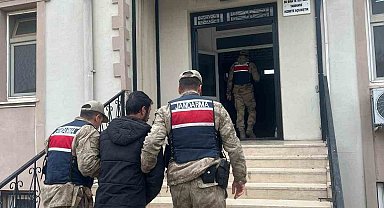 Şanlıurfa'da aranan 2 şahıs yakalandı