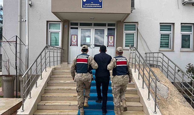 Şanlıurfa'da çeşitli suçlardan aranan 4 hükümlü yakalandı