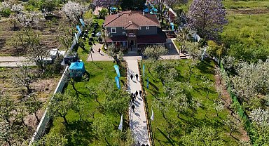 Saygınlar Kulübü Gölcük'te hizmete açıldı