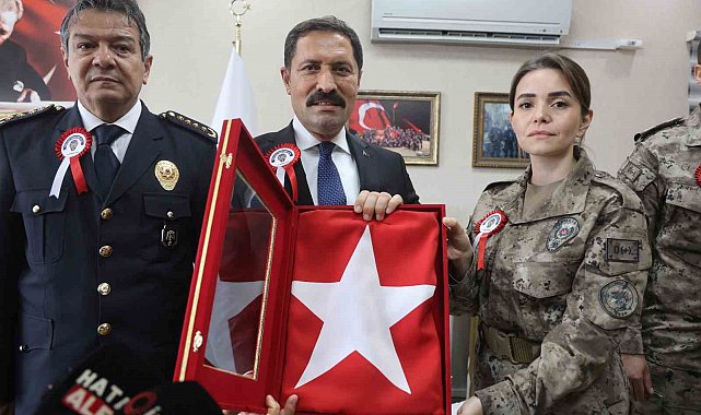 Şehidin kızı PÖH üniformasıyla babasının izinden gidiyor