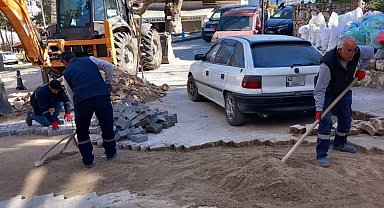 Şehzadeler'de bozulan yol ve kaldırımlar için ihale yapıldı