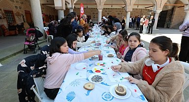 Şehzadeler'de çocuklar rengarenk bir gün geçirdi