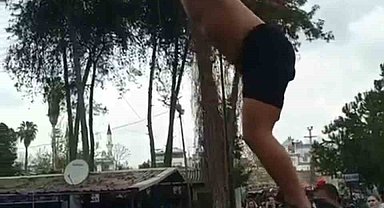 Şelalede suya atlayan kişiye ceza