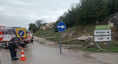 Selendi-Kula yolu yeniden trafiğe kapatıldı