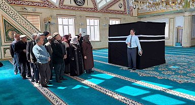 Selendi'de hacı adaylarına eğitim semineri