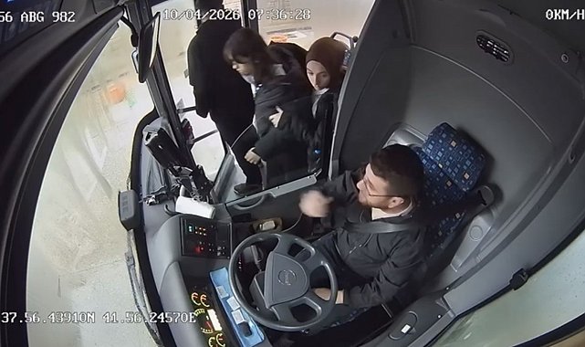 Siirt'te otobüste fenalaşan genç kız hastaneye yetiştirildi