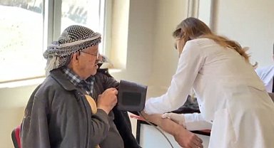 Siirt'te zorlu arazide aşılama çalışması