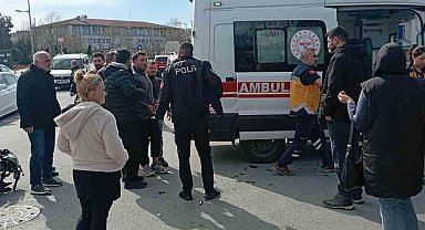 Silivri'de ışık ihlali yapan otomobil sürücüsü, motosikletle çarpıştı