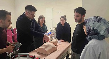 Sinop'ta sağlıkçılara "ileri yaşam desteği" eğitimi