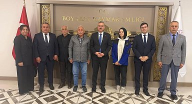 Sinoplu genç kız, azmiyle yılın çırağı olmaya aday