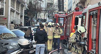 Şişli'de otelde yangın paniği: 6 kişi mahsur kaldı