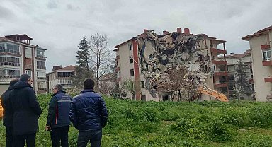 Site için riskli yapı kararı: Dönüşüm süreci başladı