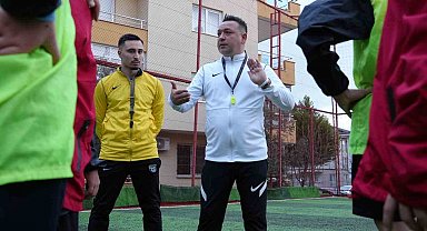 Sokaklardan sahalara uzanan başarı hikayesi: Memurluğu bırakıp hayalindeki kulübü kurdu