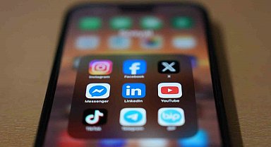 Sosyal medya devlerinin "temsilcilik" oyunu