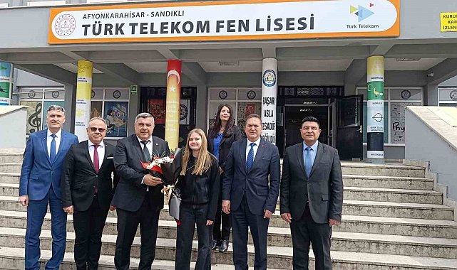 Sünnetci, YKS adayı gençlere öğütler verdi