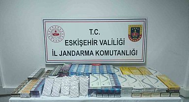 Şüpheli şahsın araçında gümrük kaçağı sigara ve nargile tütünü ele geçirildi
