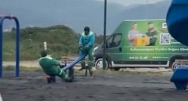 Tahteravalliye binen temizlik işçileri güldürdü