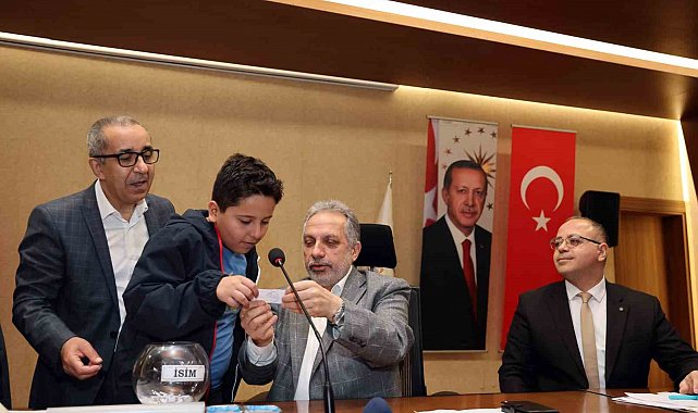 Talas Menekşe Siteleri'nde kura heyecanı