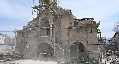 Tarihi Aya Yorgi Kilisesi kütüphane ve endemik bitkiler araştırma merkezine dönüşüyor