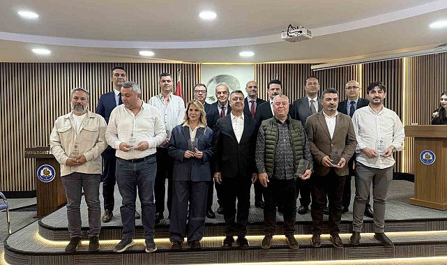 Tarsus'ta ekonomiye değer katanlara ödül