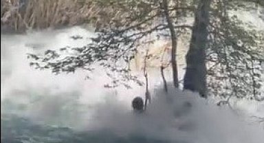 Tarsus'ta kayıp genç akıntıya böyle kapıldı: Son görüntüleri ortaya çıktı