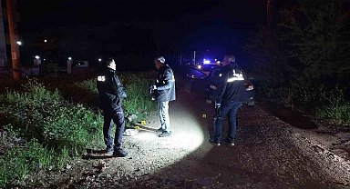 Telefon alışverişinden kalan 24 bin TL alacaklarını almaya giden kardeşler mermilerin hedefi oldu